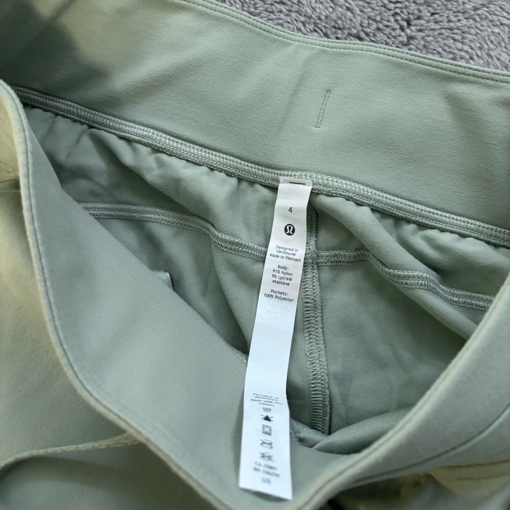 Lululemon Joggers - Picture 7 of 8